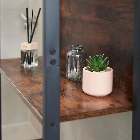 Liebevoll Und Stilvoll Ausgestattete דירה באד אויינהאוזן