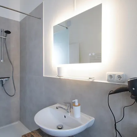 Liebevoll Und Stilvoll Ausgestattete *